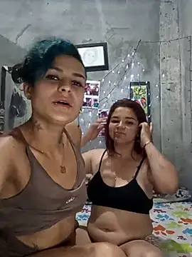 Snapshot of safira_hot chatting on February 27, 2025, 1:59 am safira hot online show from February 27, 2025, 1:59 am