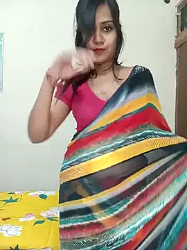Miss-Riyasingh online show from November 12, 2025, 4:51 pm
