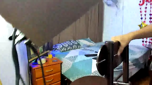 jonmaykolrose online show from February 14, 2025, 3:33 am