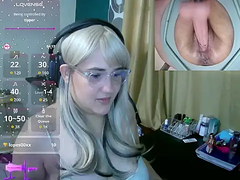 lolalicious 7583 online show from March 1, 2026, 6:43 pm