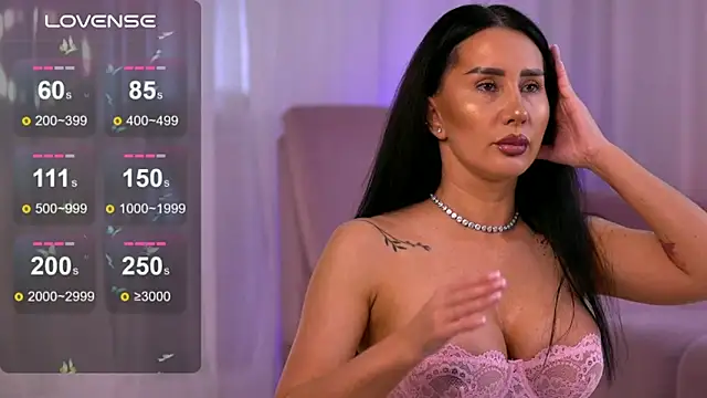 AnaRhodes online show from October 17, 2025, 9:06 pm