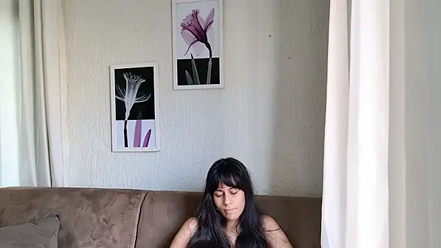 Blue butterfly online show from March 17, 2025, 12:25 pm