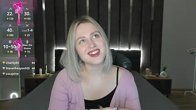 Snapshot of _Sarah_Soul_ chatting on February 7, 2025, 3:45 am Sarah Soul online show from February 7, 2025, 3:45 am