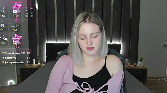 Snapshot of _Sarah_Soul_ chatting on February 7, 2025, 6:45 am Sarah Soul online show from February 7, 2025, 6:45 am