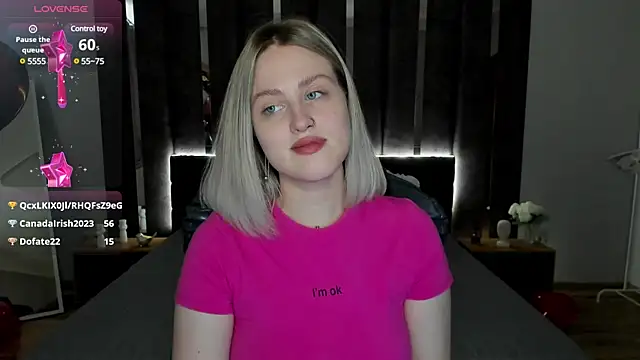 Snapshot of _Sarah_Soul_ chatting on February 19, 2025, 7:06 am Sarah Soul online show from February 19, 2025, 7:06 am