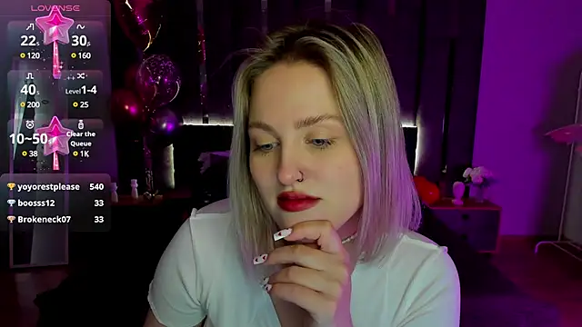 Snapshot of _Sarah_Soul_ chatting on March 8, 2025, 4:01 am Sarah Soul online show from March 8, 2025, 4:01 am