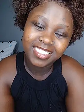 Snapshot of Dark_Berry_26 chatting on June 25, 2026, 2:55 am Dark Berry 26 online show from June 25, 2026, 2:55 am