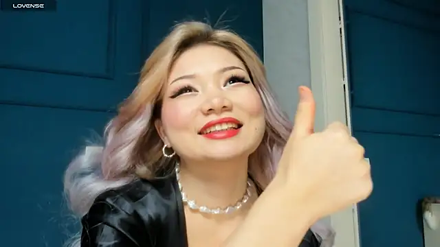 Snapshot of Xiao_Mei_ chatting on December 29, 2024, 2:27 am Xiao Mei online show from December 29, 2024, 2:27 am