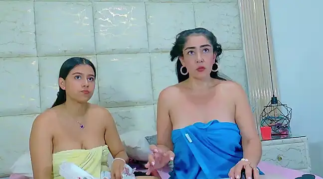 Snapshot of FerANDviki chatting on March 21, 2025, 10:50 pm FerANDviki online show from March 21, 2025, 10:50 pm