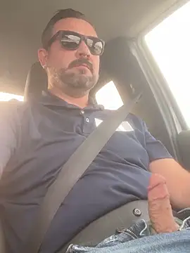 Snapshot of Thehandyman420 chatting on November 12, 2025, 12:00 am Thehandyman420 online show from November 12, 2025, 12:00 am