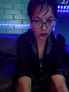 Snapshot of TRISH_MILF chatting on December 8, 2024, 2:18 am TRISH MILF online show from December 8, 2024, 2:18 am