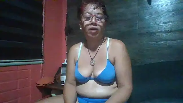 Snapshot of TRISH_MILF chatting on January 16, 2025, 9:48 am TRISH MILF online show from January 16, 2025, 9:48 am