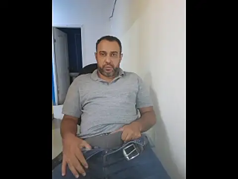 friendsloversex online show from October 24, 2025, 7:43 pm