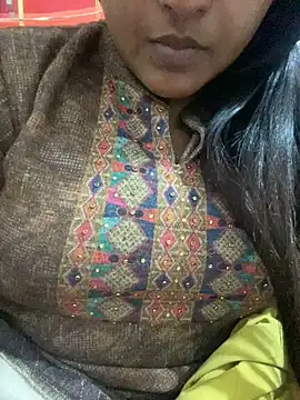 Ayesha mahi online show from January 10, 2025, 11:33 am