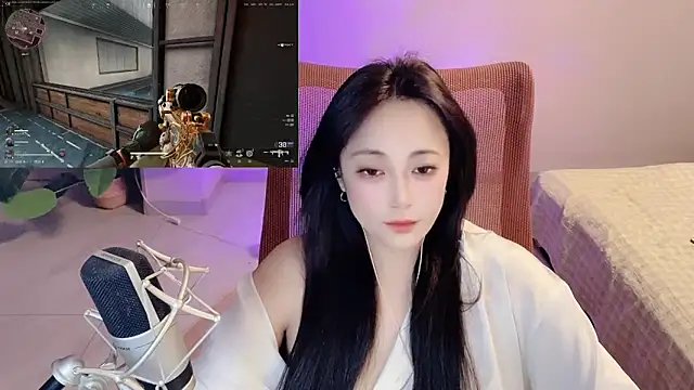 Daisy-77 online show from May 12, 2026, 1:41 pm