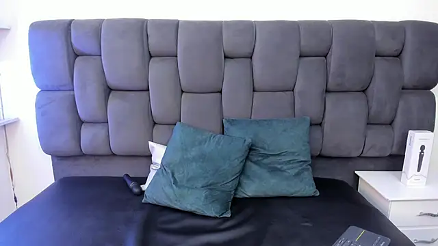 Snapshot of Alison_Chan_ chatting on February 21, 2025, 4:26 pm Alison Chan online show from February 21, 2025, 4:26 pm