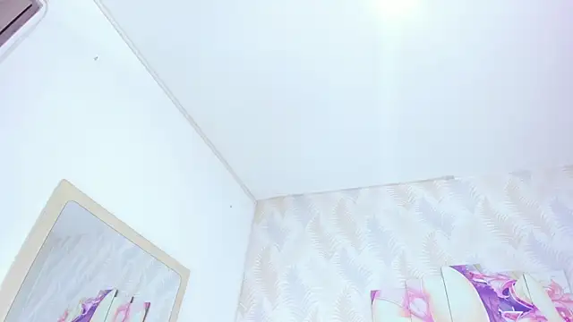 Snapshot of Alison_Chan_ chatting on March 18, 2025, 12:49 am Alison Chan online show from March 18, 2025, 12:49 am