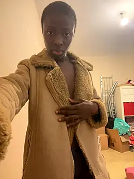 pupine35 online show from November 20, 2025, 10:04 am