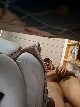 Snapshot of KeptupHack chatting on October 21, 2025, 11:27 pm KeptupHack online show from October 21, 2025, 11:27 pm