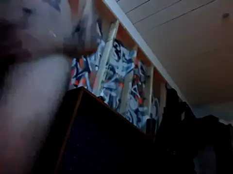 Snapshot of KeptupHack chatting on October 22, 2025, 11:32 am KeptupHack online show from October 22, 2025, 11:32 am