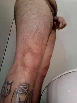 Snapshot of KeptupHack chatting on November 4, 2025, 9:47 pm KeptupHack online show from November 4, 2025, 9:47 pm