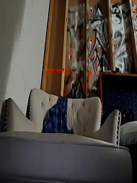 Snapshot of KeptupHack chatting on November 7, 2025, 1:44 pm KeptupHack online show from November 7, 2025, 1:44 pm