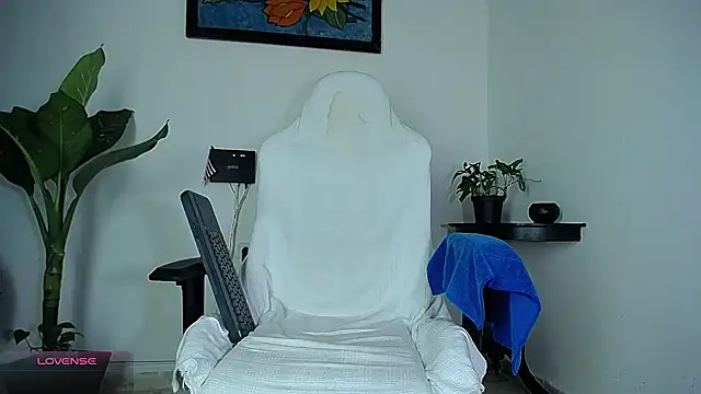 diamond black00 online show from February 10, 2026, 7:07 pm