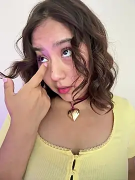 kittyfresita online show from February 13, 2025, 3:39 am