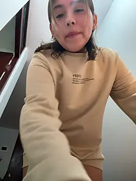 kittyfresita online show from February 22, 2025, 2:06 am