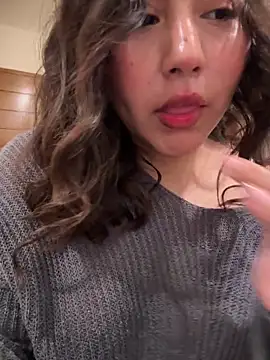 kittyfresita online show from January 6, 2026, 1:53 am