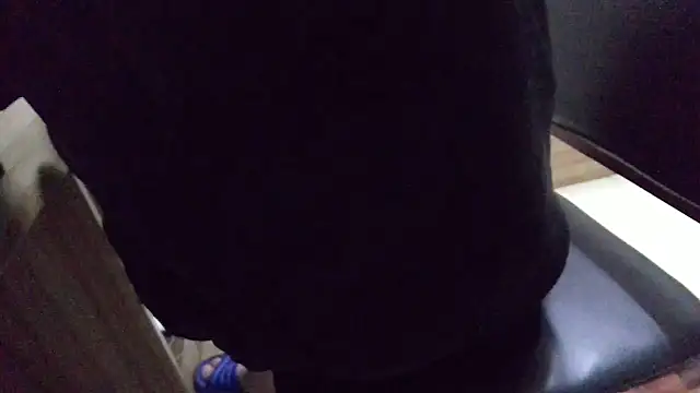 huzi518 online show from March 20, 2026, 2:33 pm