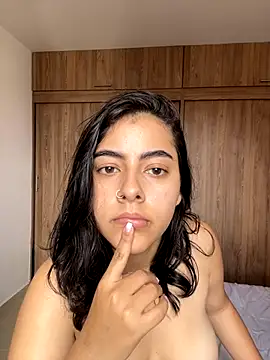 Snapshot of DakotaShelby chatting on December 3, 2024, 7:00 pm DakotaShelby online show from December 3, 2024, 7:00 pm