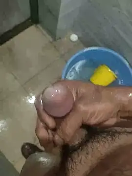 Snapshot of urboy6996 chatting on November 24, 2025, 10:04 am urboy6996 online show from November 24, 2025, 10:04 am