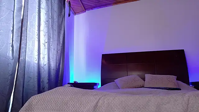 Snapshot of luccycollins_ chatting on September 19, 2025, 3:13 pm luccycollins online show from September 19, 2025, 3:13 pm