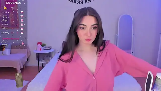 Snapshot of Taste_Jennyy chatting on January 23, 2025, 10:44 pm Taste Jennyy online show from January 23, 2025, 10:44 pm