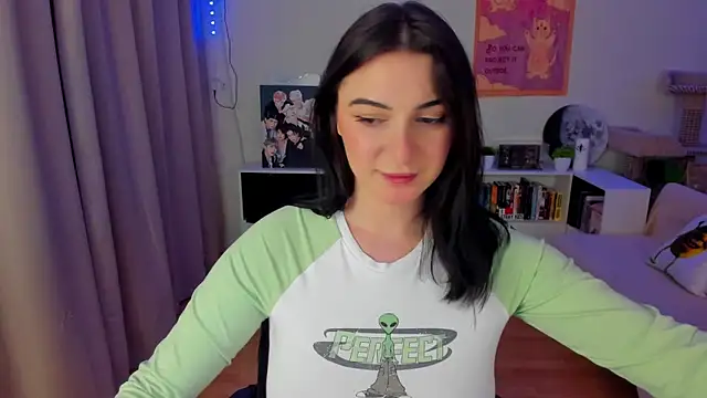 Snapshot of Taste_Jennyy chatting on October 3, 2025, 3:42 pm Taste Jennyy online show from October 3, 2025, 3:42 pm