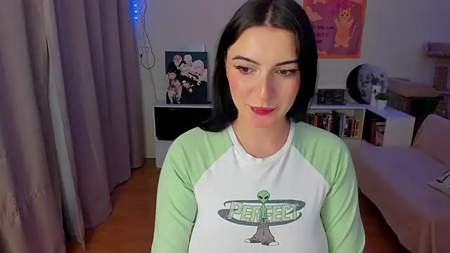 Snapshot of Taste_Jennyy chatting on October 22, 2025, 3:56 pm Taste Jennyy online show from October 22, 2025, 3:56 pm