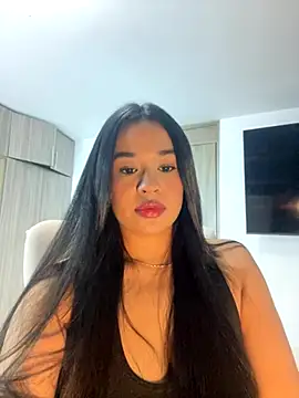 Snapshot of Aitana98_ chatting on September 20, 2025, 2:12 am Aitana98 online show from September 20, 2025, 2:12 am