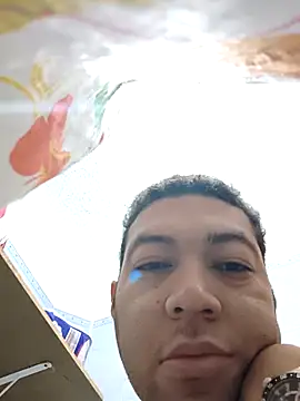 Morenocosta12 online show from November 28, 2025, 2:42 pm