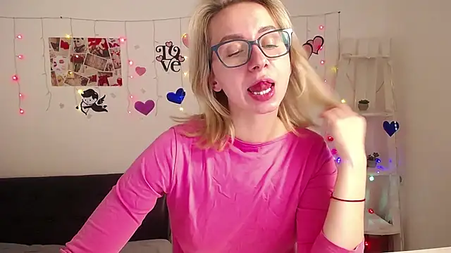 Snapshot of VasilisaSii chatting on January 15, 2025, 9:45 am VasilisaSii online show from January 15, 2025, 9:45 am