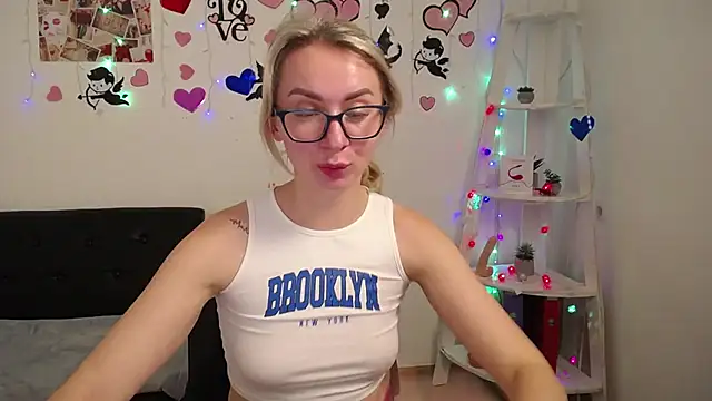 Snapshot of VasilisaSii chatting on January 27, 2025, 9:23 am VasilisaSii online show from January 27, 2025, 9:23 am