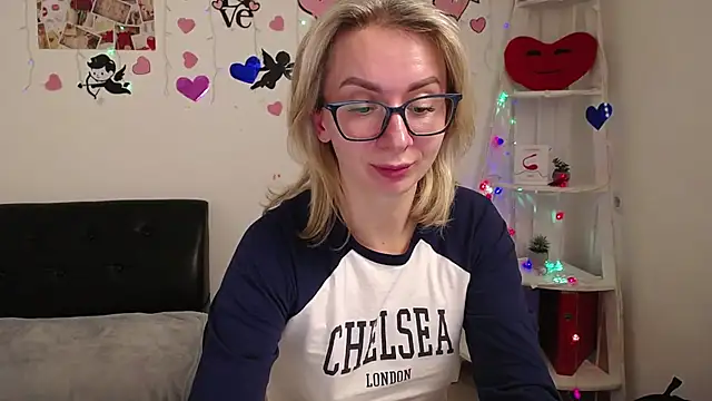 Snapshot of VasilisaSii chatting on February 4, 2025, 3:15 pm VasilisaSii online show from February 4, 2025, 3:15 pm