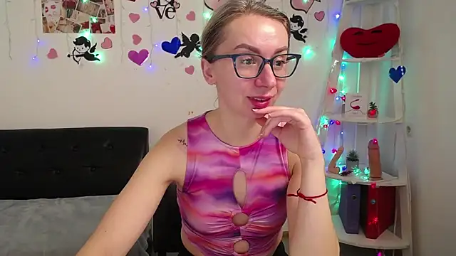 Snapshot of VasilisaSii chatting on February 15, 2025, 6:12 am VasilisaSii online show from February 15, 2025, 6:12 am