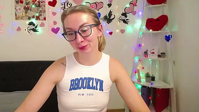 Snapshot of VasilisaSii chatting on March 7, 2025, 4:00 pm VasilisaSii online show from March 7, 2025, 4:00 pm