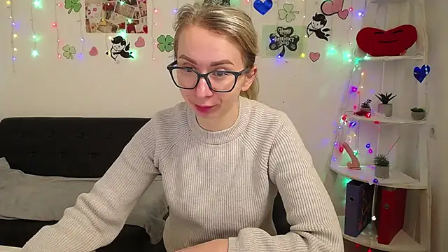 Snapshot of VasilisaSii chatting on March 15, 2025, 6:03 am VasilisaSii online show from March 15, 2025, 6:03 am