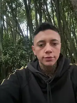  PhillipBrown online show from December 3, 2024, 11:11 am