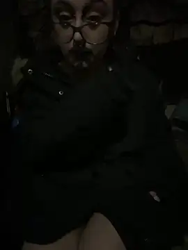 NovaLove2002 online show from March 5, 2026, 2:40 am