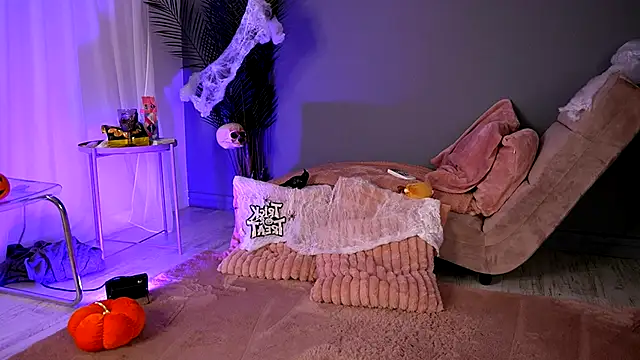 Snapshot of BetsyGonzale chatting on October 29, 2025, 4:59 am BetsyGonzale online show from October 29, 2025, 4:59 am