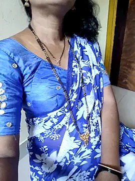 anuradha1432 online show from July 14, 2026, 8:08 am