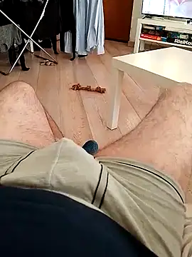 Snapshot of Marcolino183 chatting on December 2, 2024, 7:36 am Marcolino183 online show from December 2, 2024, 7:36 am